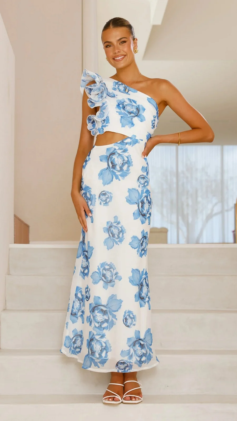 Lina™ - Eleganz und gewagter Stil