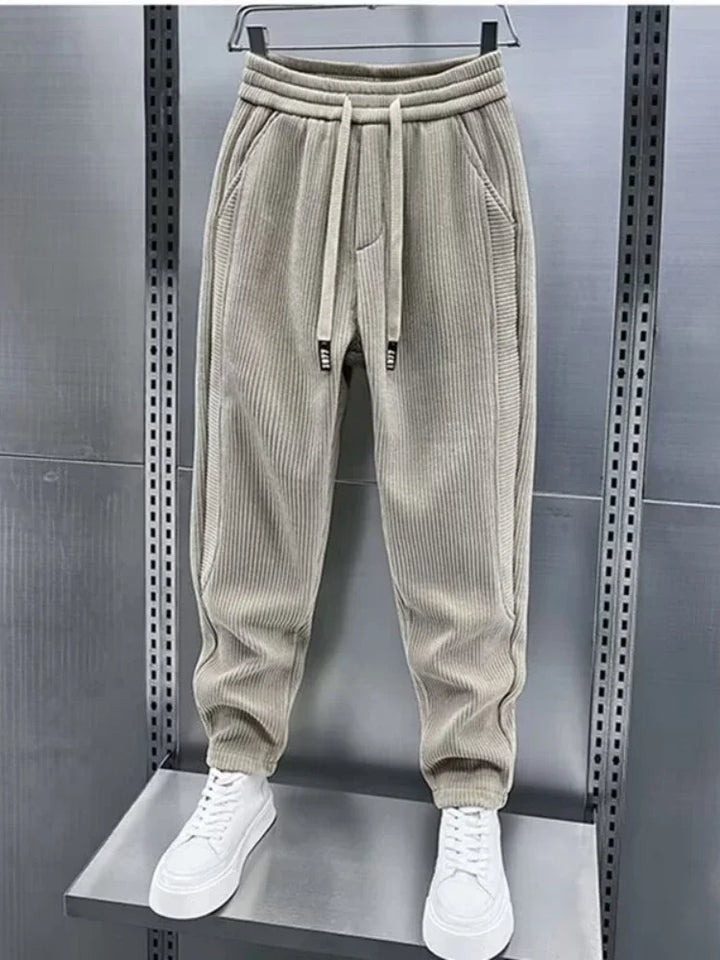Enea™ - Modischer gerippter Hose für einen eleganten und schicken Stil