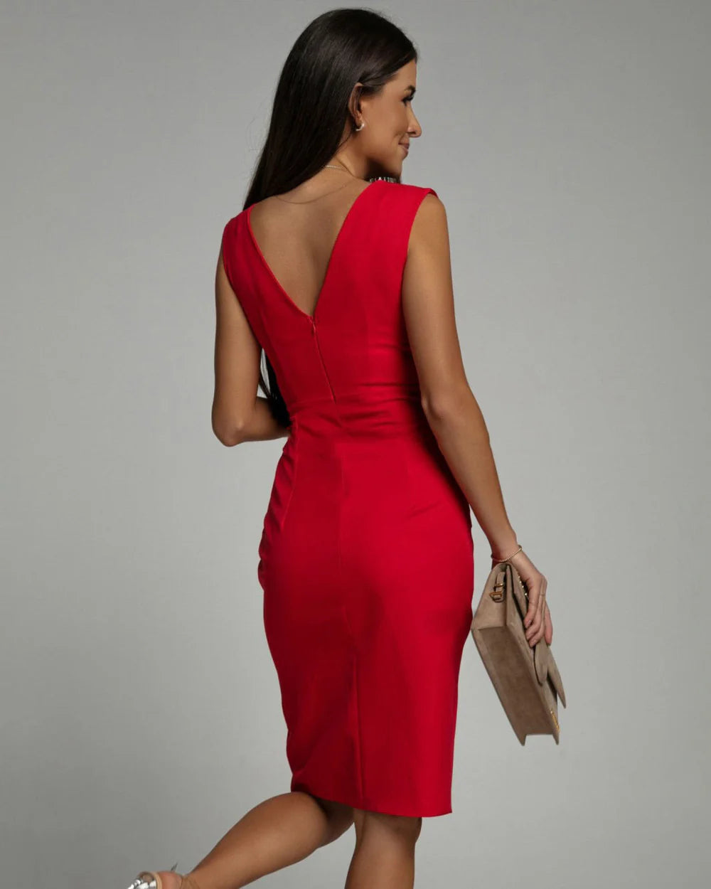 Giovanna™ - Design mit V-Ausschnitt und elegantem Schlitz